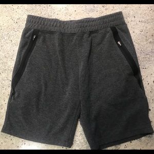 Men’s Pony Shorts